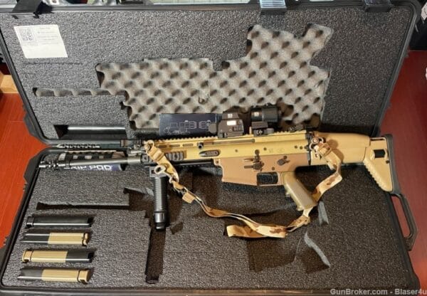 FN America - SCAR 17S 7.62 Package